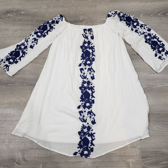 Roxberi Dresses & Skirts - White Gauze Summer Dress